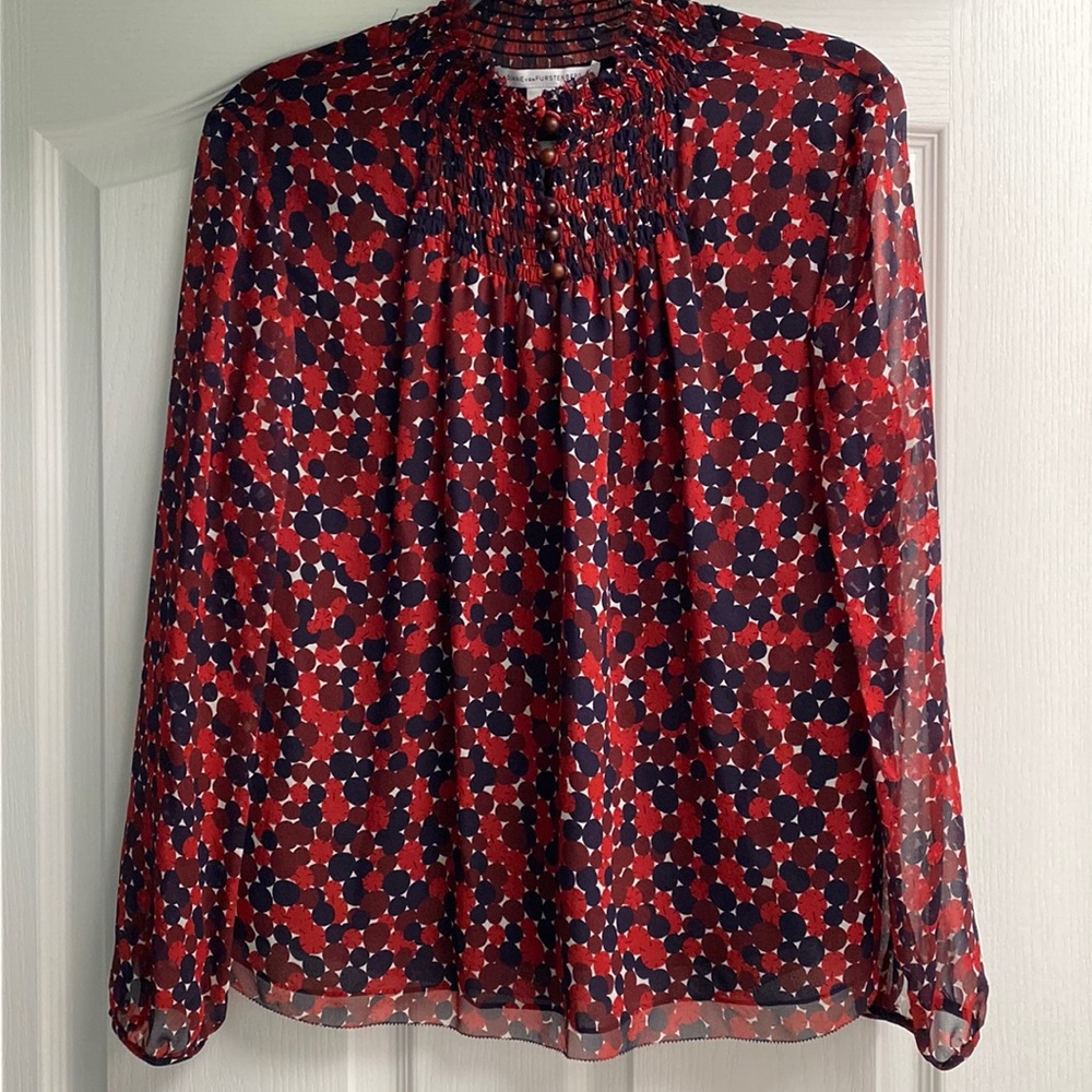 Diane con Furstenburg silk top, silk peasant blouse, smocked silk top